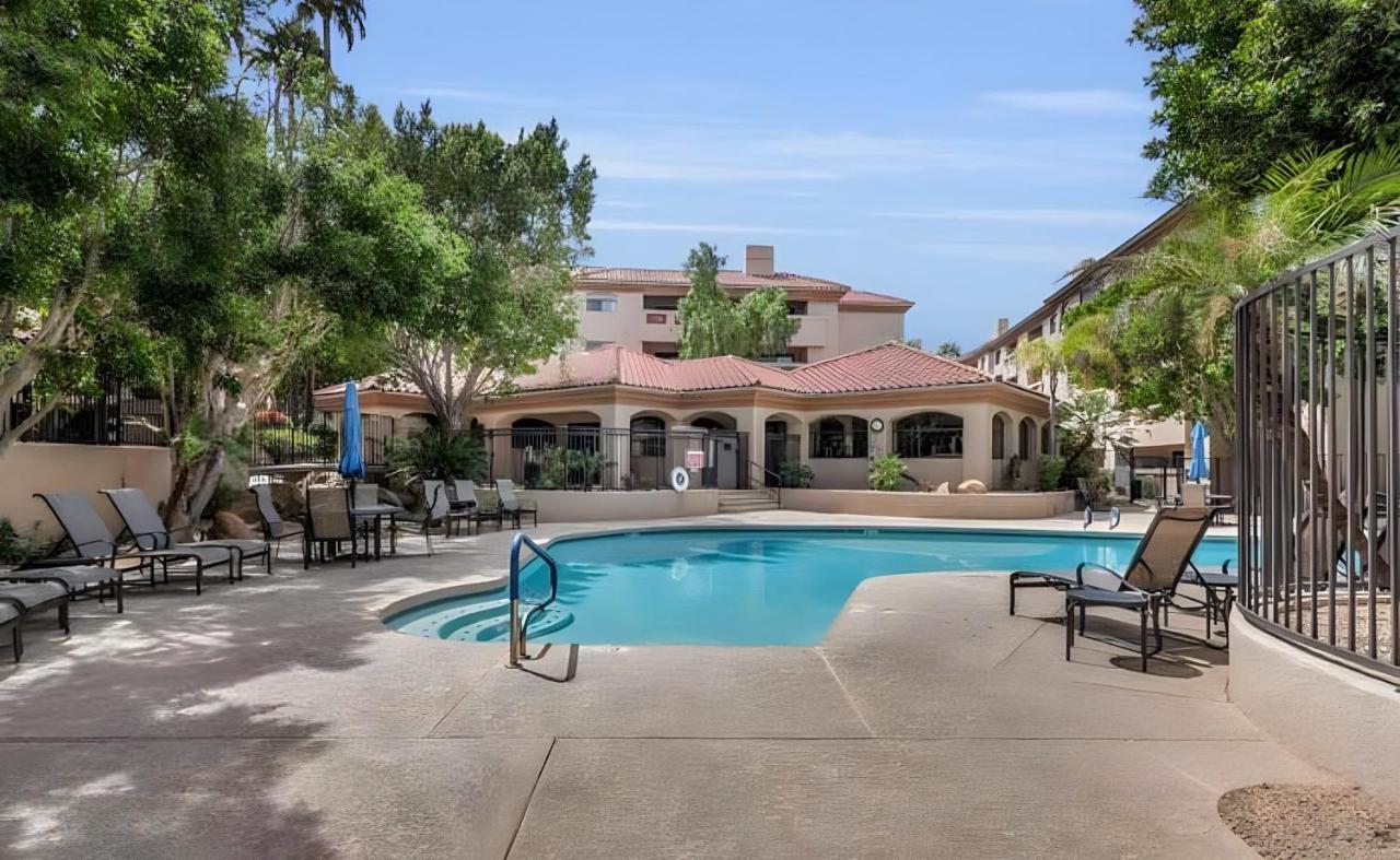 Biltmore Bliss Desert Retreat! Phoenix Exterior photo