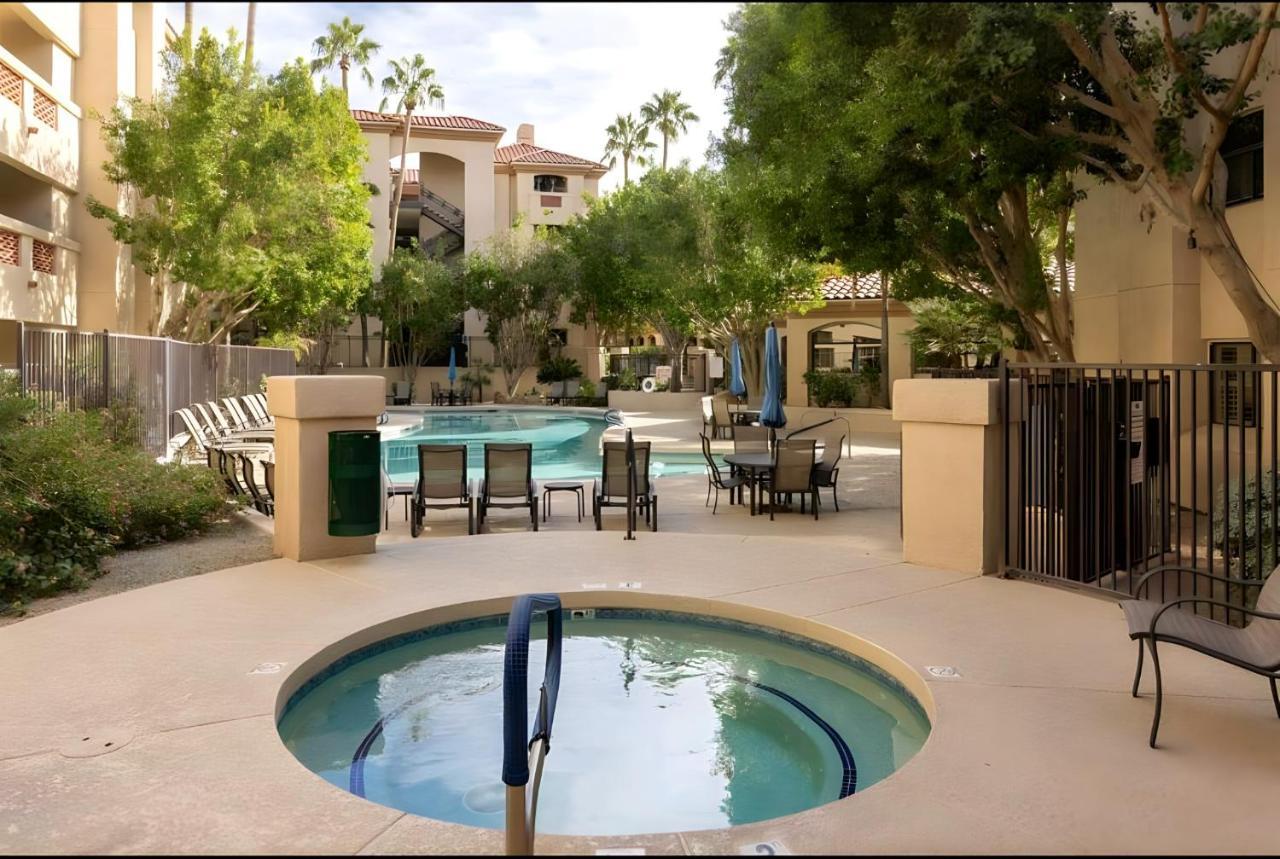Biltmore Bliss Desert Retreat! Phoenix Exterior photo